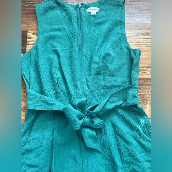 Calvin Klein Romper Sz 6 - Picture 2 of 3